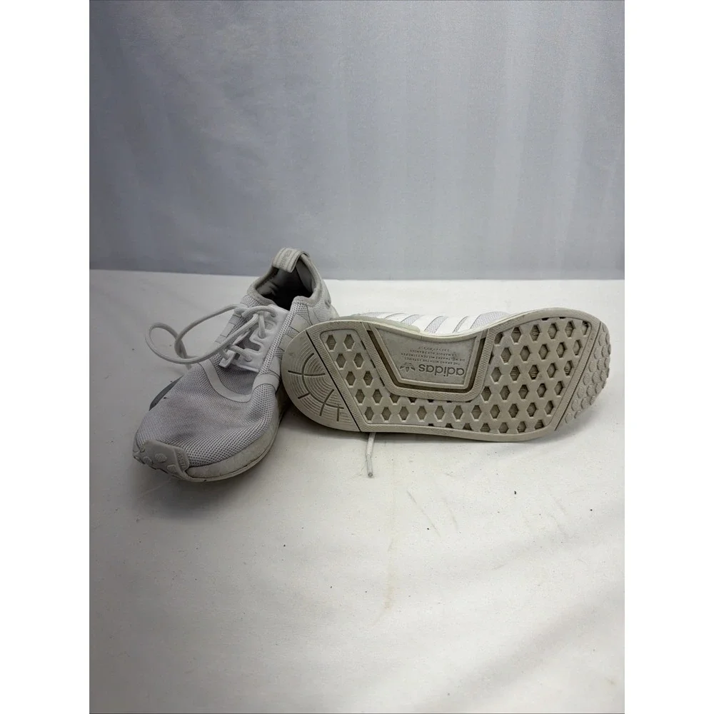 Adidas Originals Womens NMD R1 Sneakers White/White/Silver Metallic Size 3.5